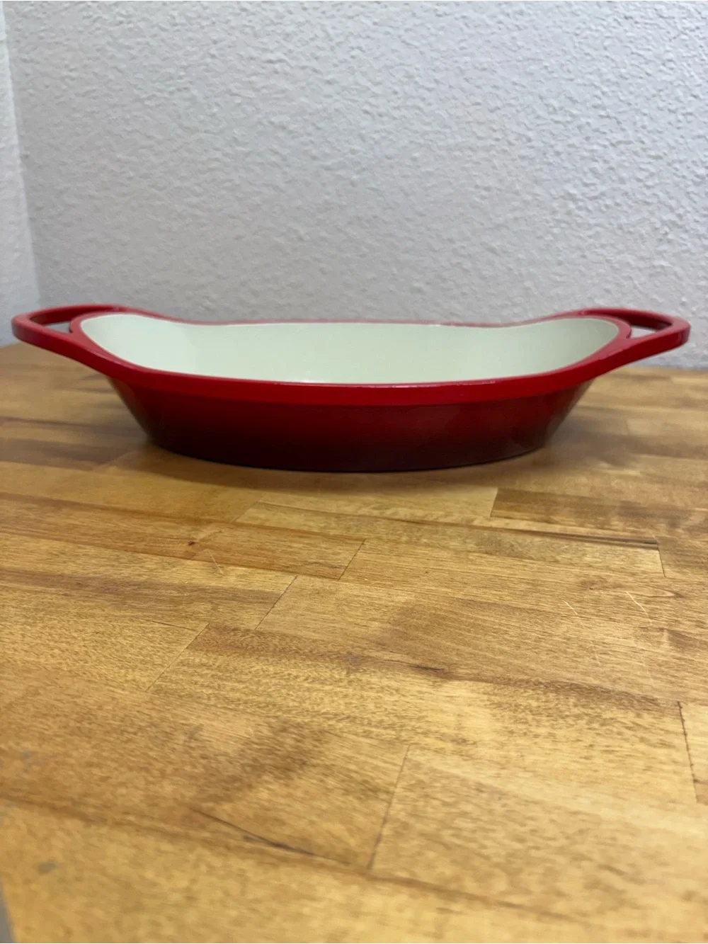 Red Oval Enamel Serving and Baking Dish with Handles